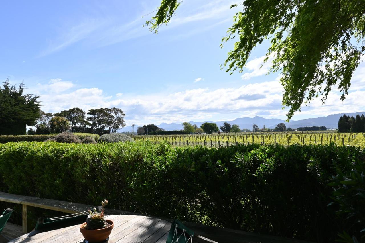 St Leonards Vineyard Cottages Blenheim Exterior photo